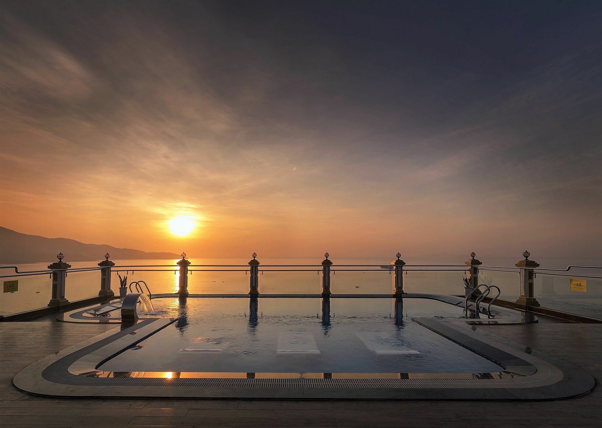 7 Seven Sea Hotel Đà Nẵng Exterior foto